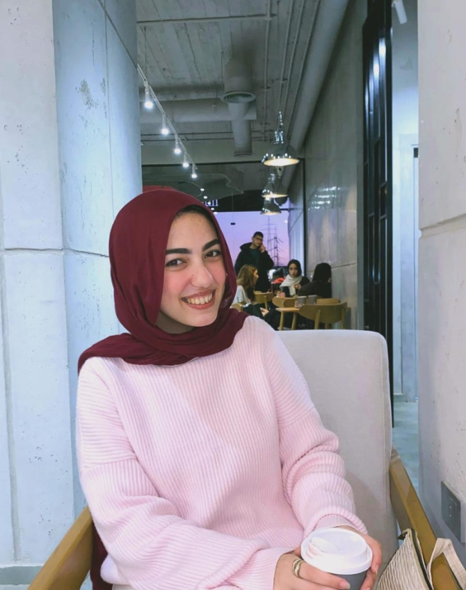 رانيا اسامة فتح الله